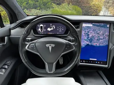 Tesla Model X Performance Ludicrous Plus — SUV électrique 796 CV, accélération extrême — Miniature 18