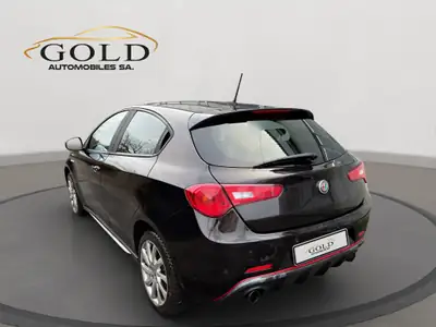 Alfa Romeo Giulietta 2.0 JTDM Veloce — Diesel performant, 137 000 km, sans sinistre — Miniature 11