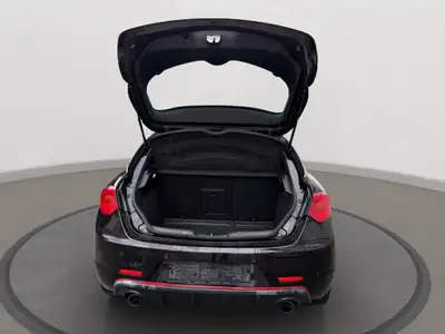 Alfa Romeo Giulietta 2.0 JTDM Veloce — Diesel performant, 137 000 km, sans sinistre — Miniature 16
