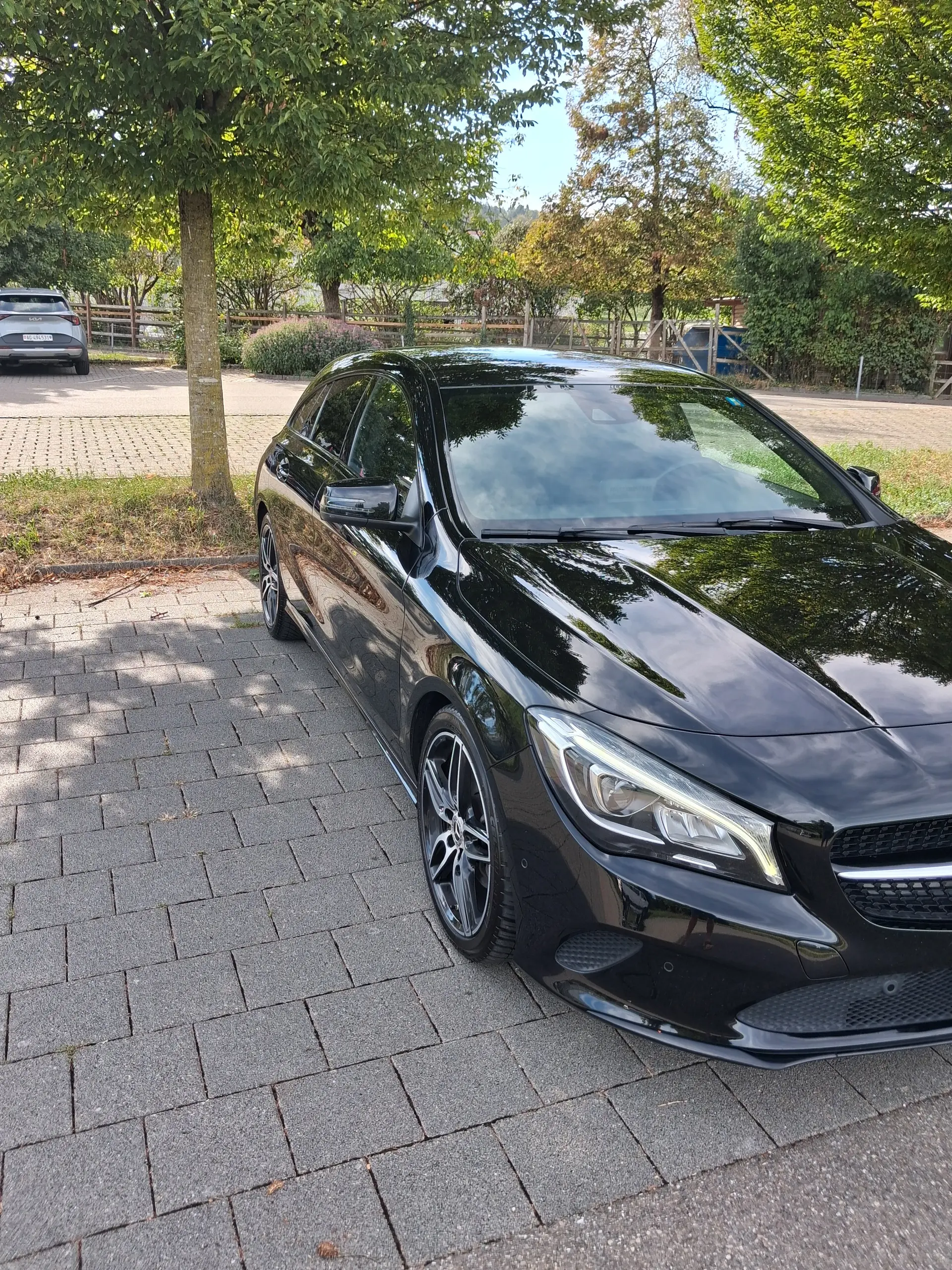 Mercedes-Benz CLA 200 Shooting Brake — Élégance et polyvalence, 107 000 km seulement