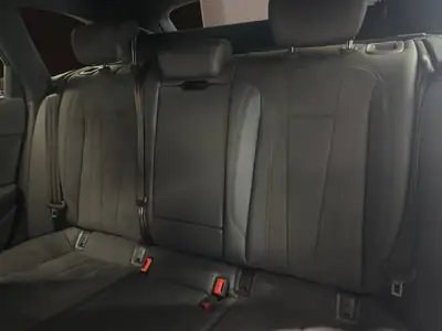 Audi A4 Avant 45 TFSI S line — Break premium quattro, 12 100 km seulement — Miniatura 10