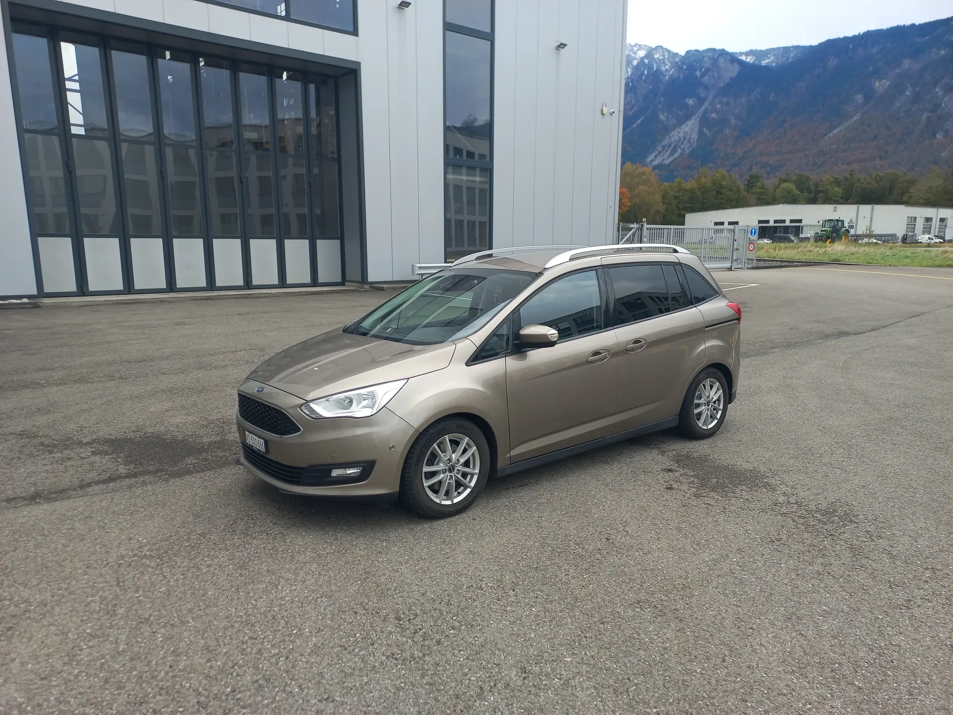 Ford Grand C Max 2019 occasion Vouvry — 2