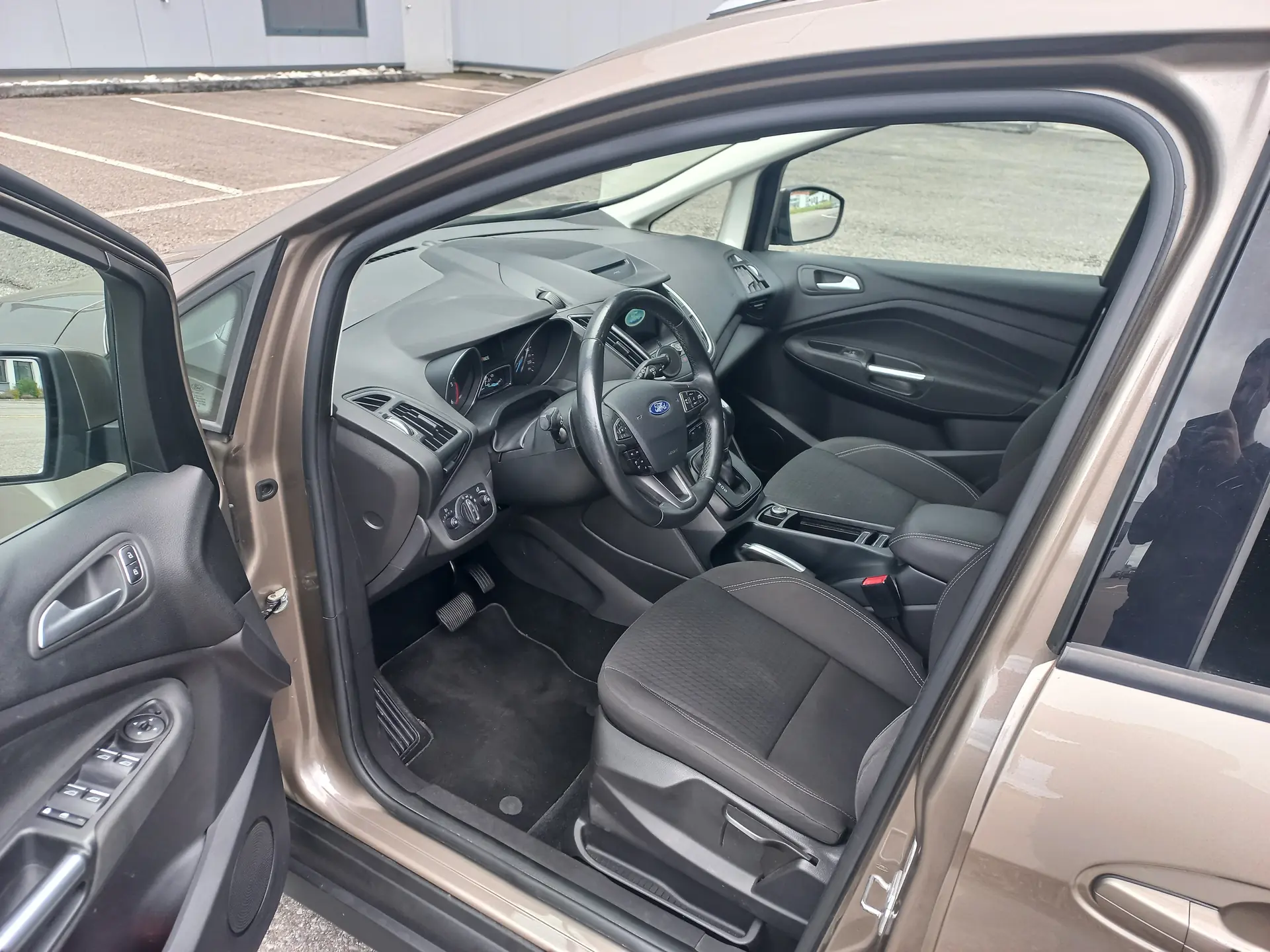 Ford Grand C Max 2019 occasion Vouvry — 5