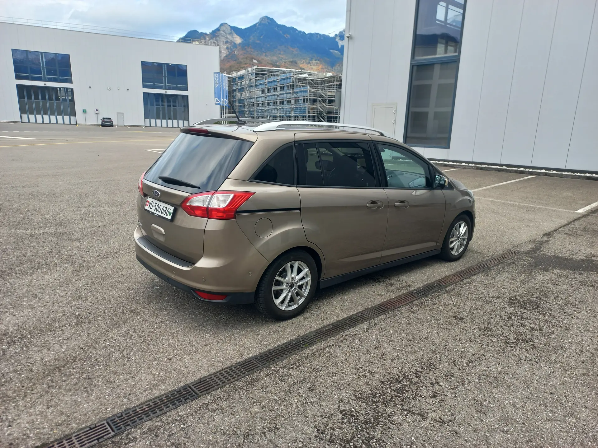 Ford Grand C Max 2019 occasion Vouvry — 4
