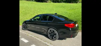 BMW M5 xDrive Drivelogic — 600 ch de pure performance, berline de prestige — Außenansicht