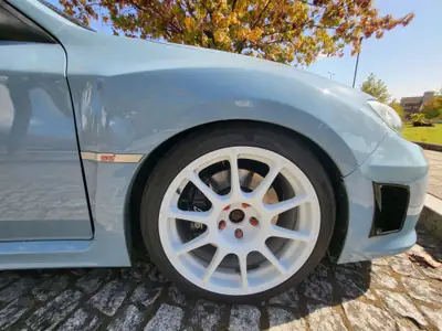 Subaru WRX STI Sport 2.5 Turbo 4WD — Berline sportive légendaire, 301 ch intégraux — Miniatura 11