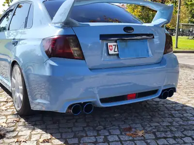 Subaru WRX STI Sport 2.5 Turbo 4WD — Berline sportive légendaire, 301 ch intégraux — Miniatura 16