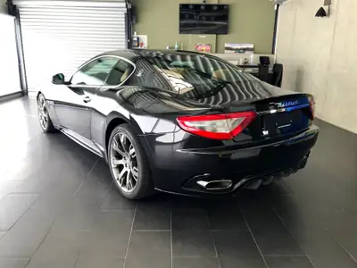 Maserati GranTurismo S Cambiocorsa — Coupé sportif italien, 450 ch et boîte robotisée — tableau de bord