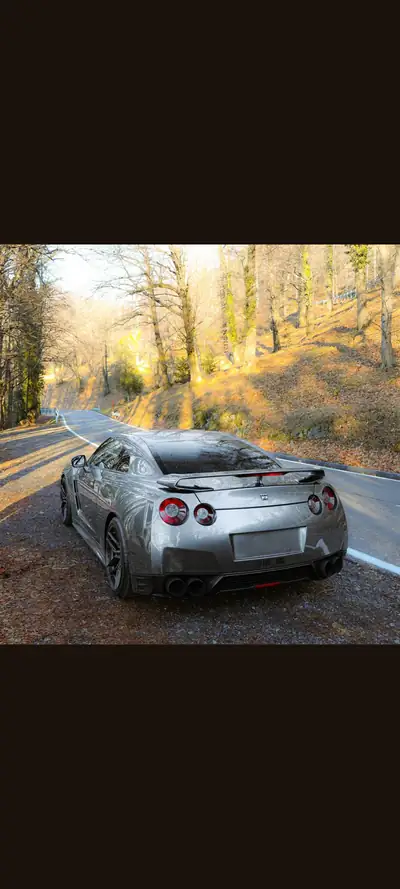Nissan GT-R 3.8 V6 Biturbo — Supercar légendaire, 660 ch et 120'000 km — Heckansicht