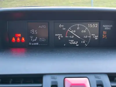 Subaru WRX STI Sport 2.5 Turbo 4WD — Performance brute et fiabilité japonaise — detail