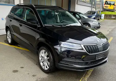 Skoda Karoq 2.0 TDI 150 ch — SUV robuste 4x4, sans accident, équipé navigation — Miniature 10