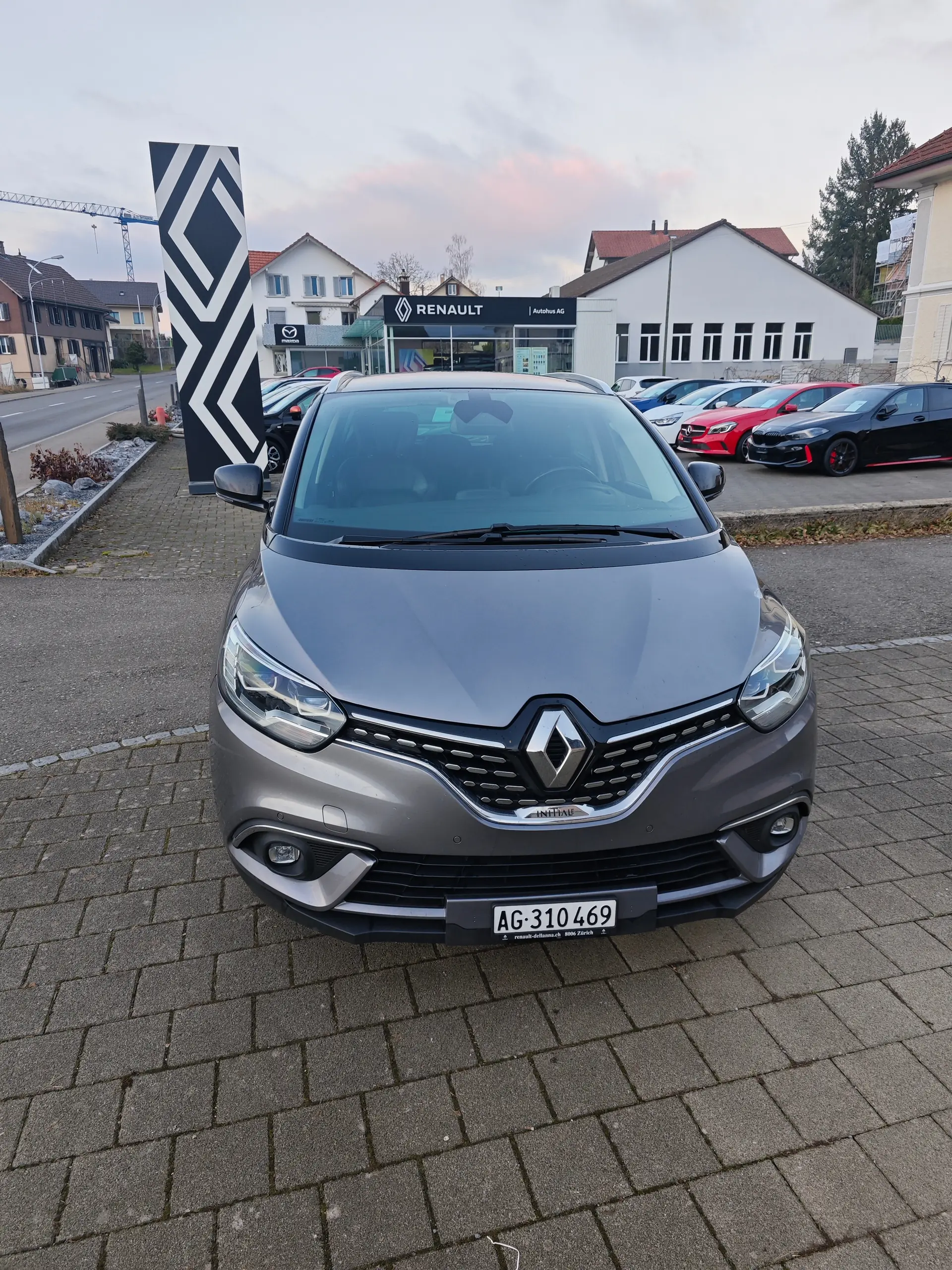 Renault Grand Scénic 1.3 Turbo 160 ch — Monospace 7 places, sièges chauffants et attelage