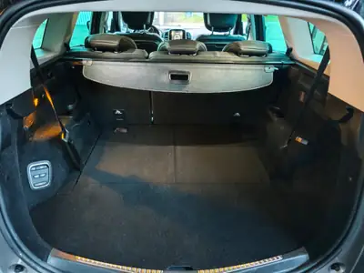 Renault Grand Scénic 1.3 Turbo 160 ch — Monospace 7 places, sièges chauffants et attelage — Miniature 8