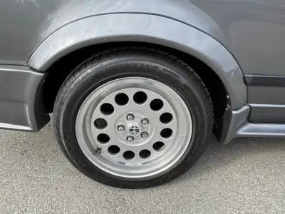 Alfa Romeo GTV 6 2.5 — Coupé sportif italien vintage, 57'000 km seulement — Miniatur 7