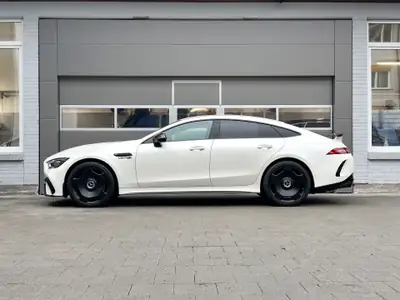 Mercedes-AMG GT 4 63 S 4Matic+ — Hypersportive 4 places, 639 ch et 32'000 km seulement — côté