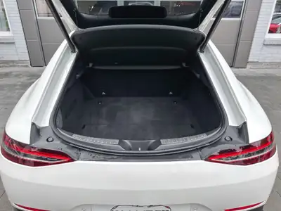 Mercedes-AMG GT 4 63 S 4Matic+ — Hypersportive 4 places, 639 ch et 32'000 km seulement — Miniature 7