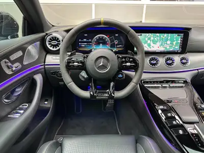 Mercedes-AMG GT 4 63 S 4Matic+ — Hypersportive 4 places, 639 ch et 32'000 km seulement — Miniature 16
