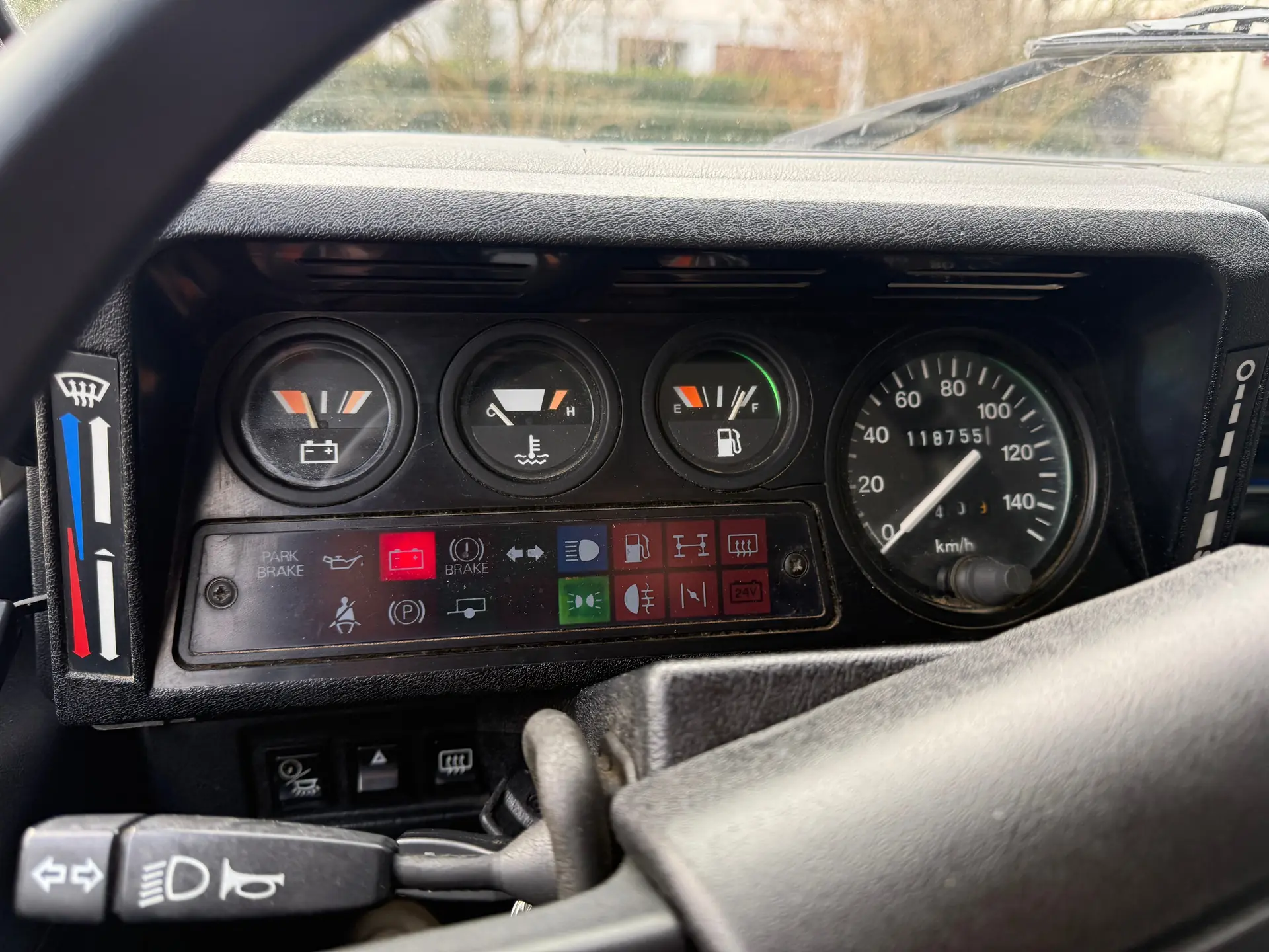 Land Rover Defender 1988 occasion Hinwil — 3