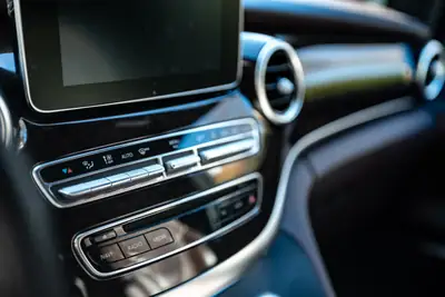 Mercedes-Benz V 250 d Swiss Edition — Monospace premium 7 places, diesel économique — Miniatura 12
