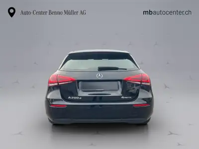 Mercedes-Benz Classe A 200 d Style — Diesel efficace, design affirmé, 75 000 km — intérieur