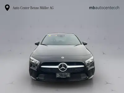 Mercedes-Benz Classe A 200 d Style — Diesel efficace, design affirmé, 75 000 km — Miniature 8