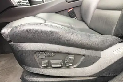 BMW 530 Gran Turismo 530d GT Sport 4x4 — Monospace premium diesel, traction intégrale xDrive — Miniatura 17