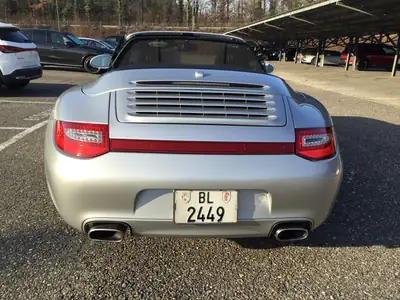 Porsche 911 Cabrio Carrera 4 — Roadster légendaire, moteur 3.6L, transmission manuelle — dettaglio