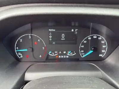 Ford Transit Custom 320 L1H1 — Utilitaire polyvalent 8 places, automatique et fiable — Miniature 11