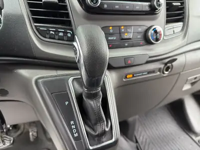Ford Transit Custom 320 L1H1 — Utilitaire polyvalent 8 places, automatique et fiable — Miniature 16