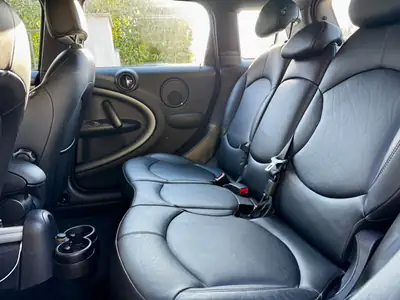 MINI Countryman Cooper SD ALL4 — SUV compact diesel, 4×4 intégral, 41000 km — Miniature 13