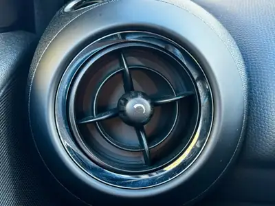 MINI Countryman Cooper SD ALL4 — SUV compact diesel, 4×4 intégral, 41000 km — Miniature 18