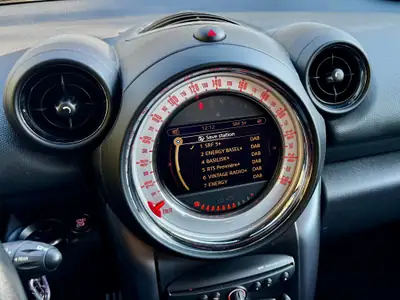 MINI Countryman Cooper SD ALL4 — SUV compact diesel, 4×4 intégral, 41000 km — Miniature 20