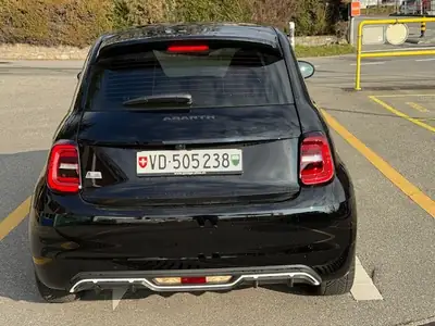 FIAT 500 Abarth 155 ch — L'électrique sportive avec le caractère Abarth — Heckansicht