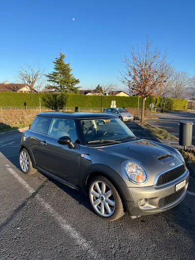 MINI Cooper S 2008 — Sportive compacte, 175 ch et consommation maîtrisée — fianco