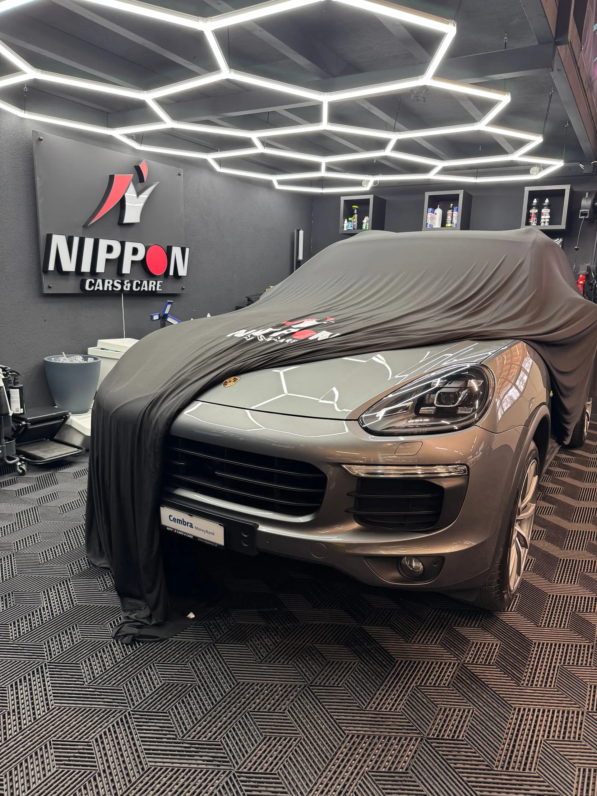 Porsche Cayenne S E-Hybrid — SUV rechargeable performant, 191 000 km, sans sinistre