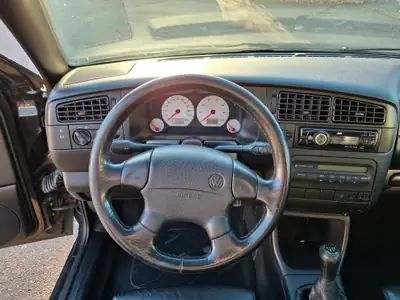 VW Golf 2800 VR6 1996 — Berline sportive essence, moteur V6 légendaire — Miniatura 7