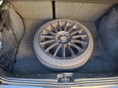 VW Golf 2800 VR6 1996 — Berline sportive essence, moteur V6 légendaire — Miniatura 13