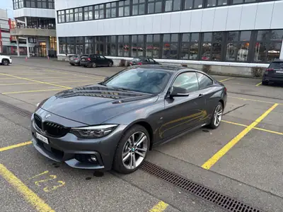 BMW 440i Coupé xDrive M Sport — Coupé haute performance, 326 ch, équipements premium — vue extérieure