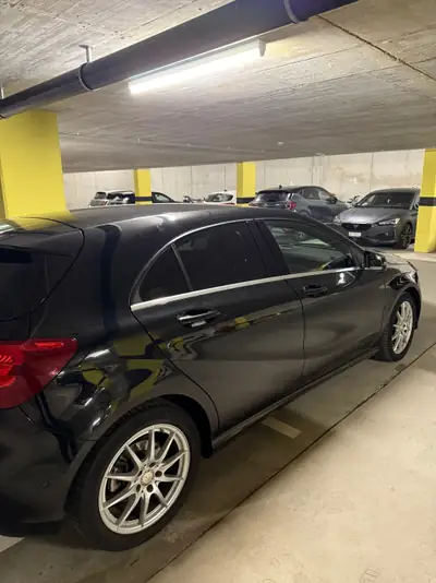 Mercedes-Benz Classe A 180 Urban — Berline compacte élégante, 99'000 km, sans accident — detail