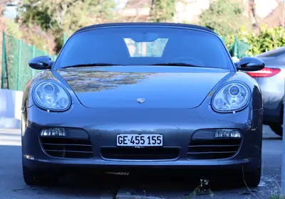 Porsche Boxster S 3.4 — Roadster emblématique, boîte manuelle authentique — Innenraum