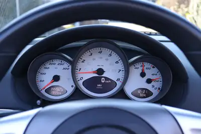 Porsche Boxster S 3.4 — Roadster emblématique, boîte manuelle authentique — Miniatur 28