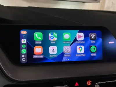 BMW M135i xDrive Steptronic — Sportivité 306 ch, 35 000 km seulement — Miniatura 11