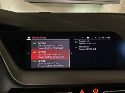 BMW M135i xDrive Steptronic — Sportivité 306 ch, 35 000 km seulement — Miniatura 10