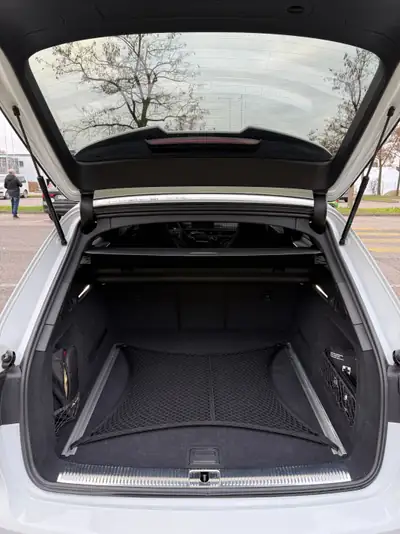Audi RS4 Avant 2.9 TFSI Quattro — Break sportif 450 ch, 62'000 km seulement — Detail