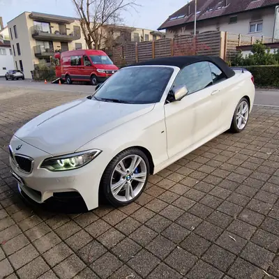 BMW M235i xDrive Cabriolet — Roadster sportif turbo, +80 PS tunné, 122'000 km — vue extérieure