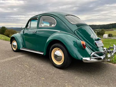 Volkswagen Käfer 1966 — Icône automobile vintage avec seulement 57'000 km — dettaglio