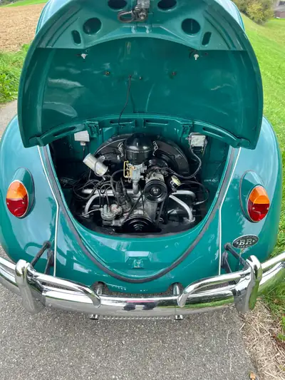 Volkswagen Käfer 1966 — Icône automobile vintage avec seulement 57'000 km — Miniatura 13