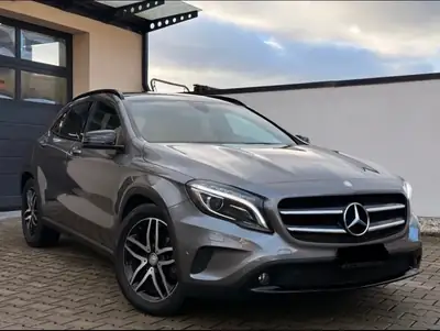 Mercedes-Benz GLA 200 Night Star — SUV compact urbain, 151'000 km, sans sinistre — Außenansicht