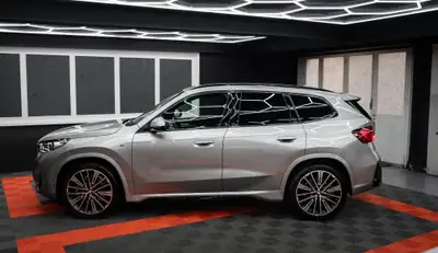 BMW X1 sDrive 20i 48V M Sport Pro 2024 — SUV hybride léger, 17 500 km, garantie BMW — Miniature 8