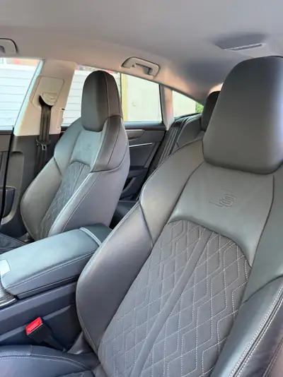 Audi S7 Sportback 3.0 TDI quattro — Berline sportive diesel, 63'000 km, état impeccable — Miniatur 11